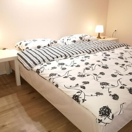 White Rose Apartment Budapest Extérieur photo