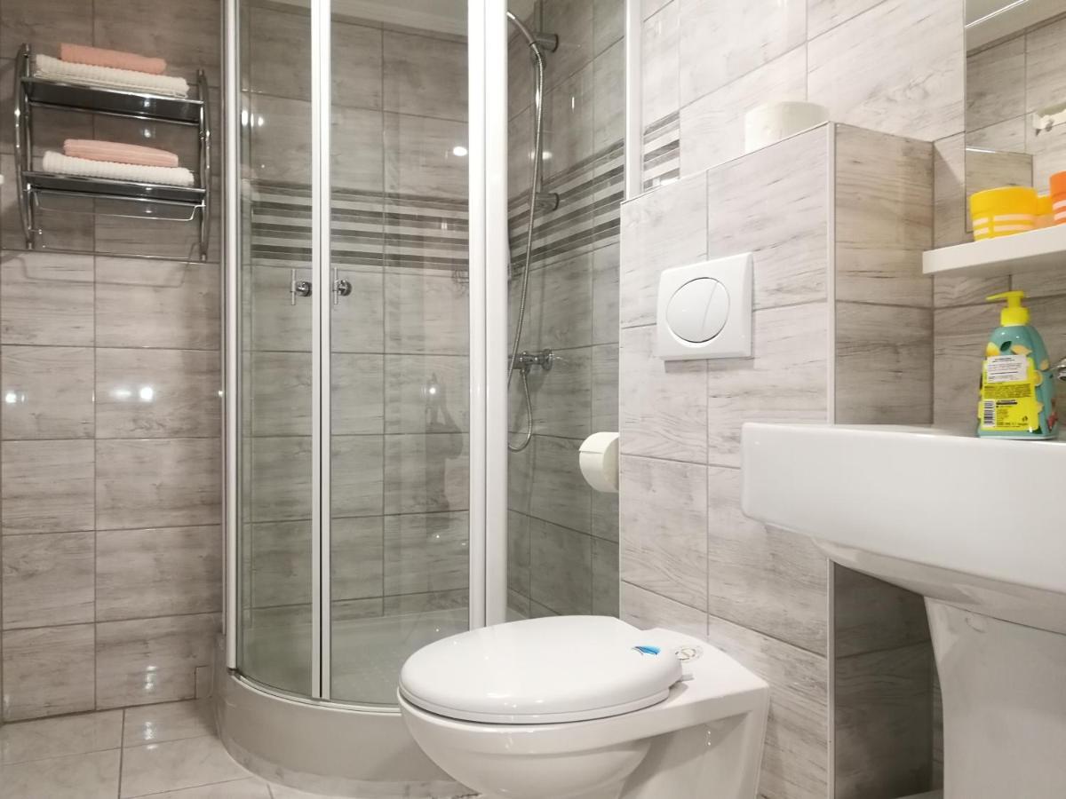 White Rose Apartment Budapest Extérieur photo