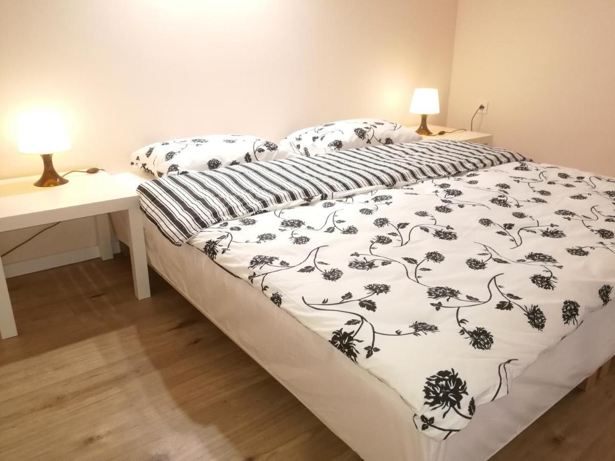 White Rose Apartment Budapest Extérieur photo