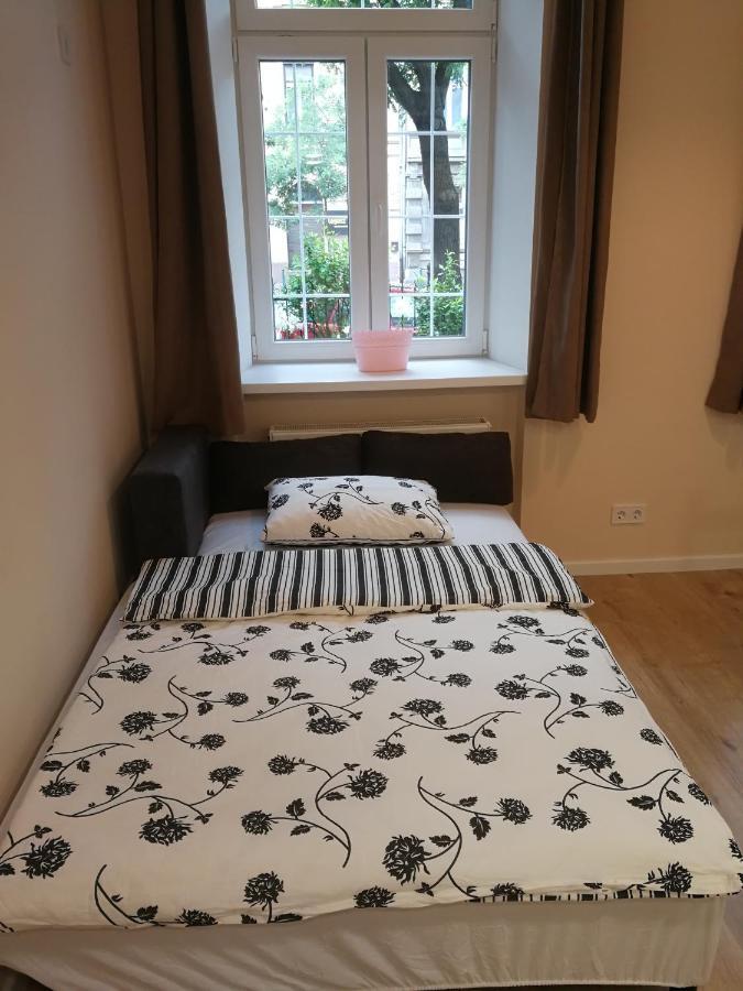 White Rose Apartment Budapest Extérieur photo