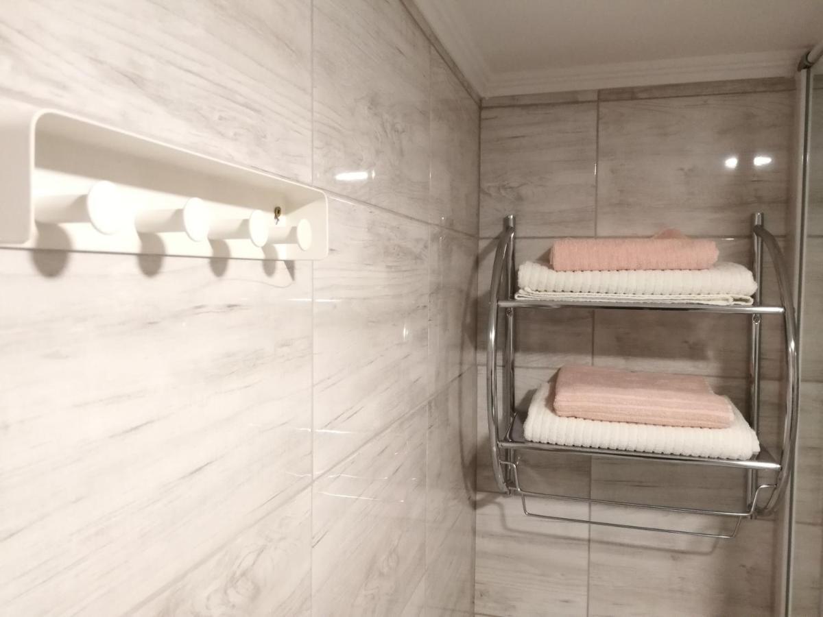 White Rose Apartment Budapest Extérieur photo